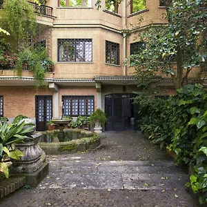 vatican-house-apartment.it-romehotels.com/